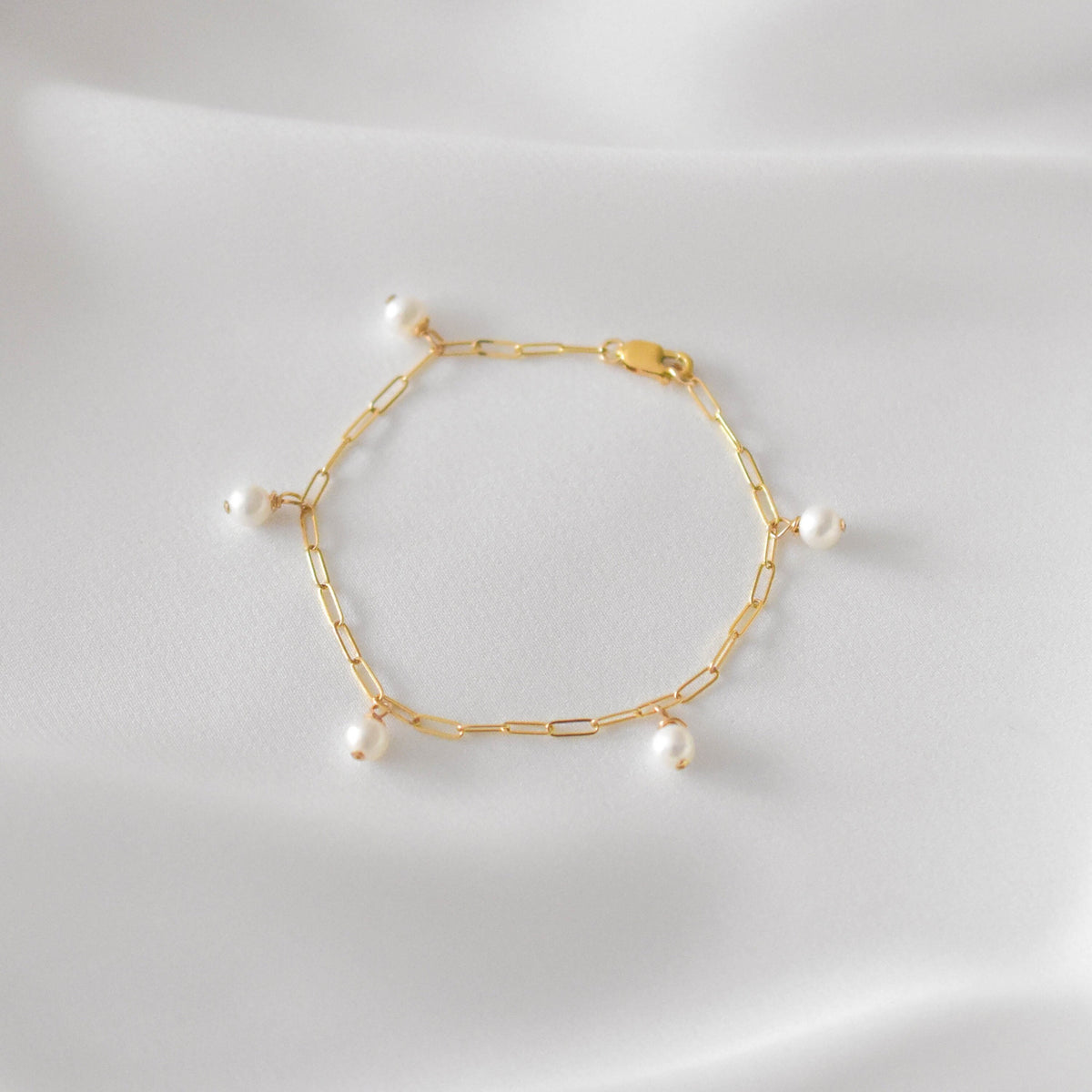 ●DOFFJASON● Crumble Chain Pearl Bracelet DJ24SSEBR001SLV Mini Pearl Bracelet | gorjana