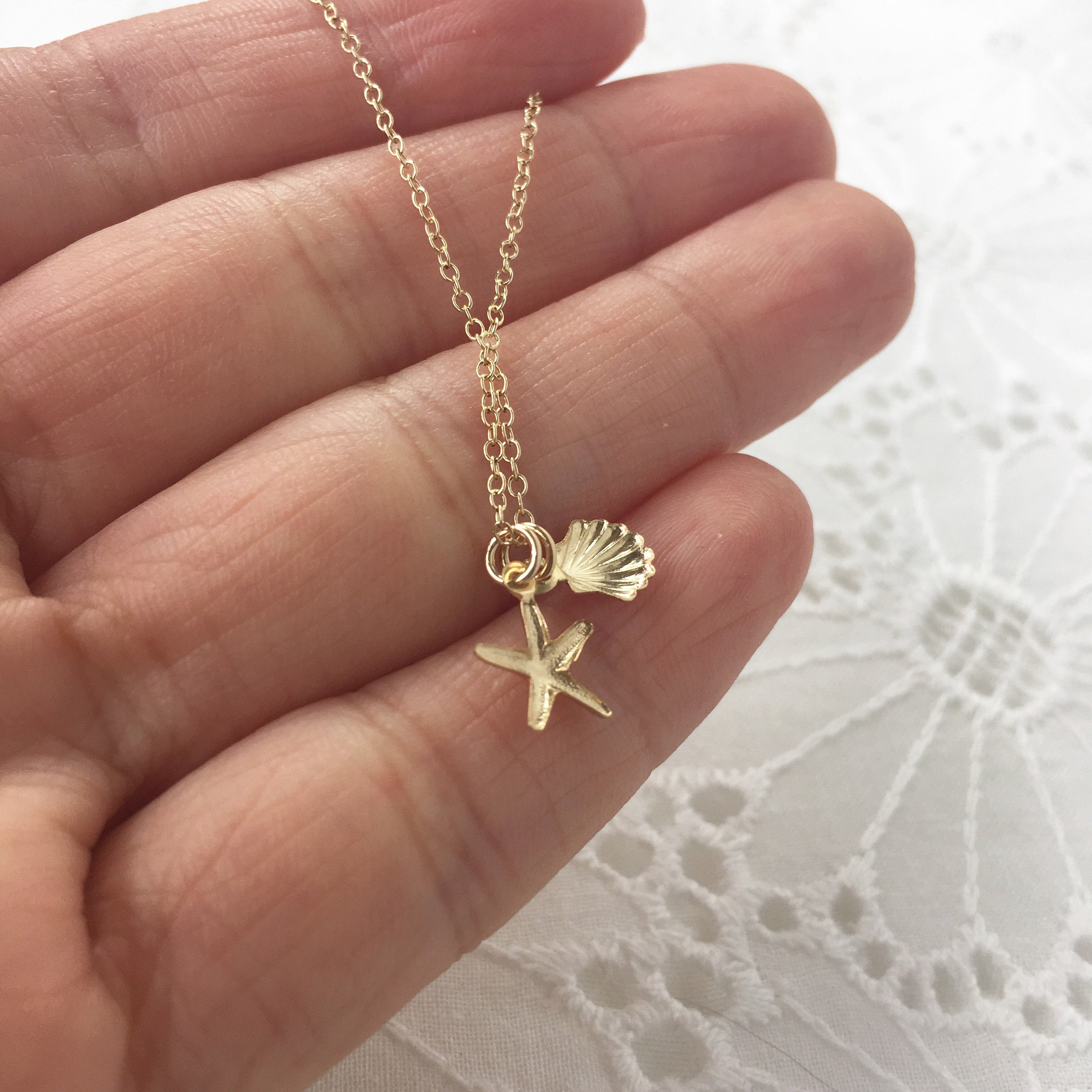 Tiny Seashell Necklace - gold filled seashell necklace, shell necklace, seashell pendant, beachy necklace, dainty necklace |GFN00044