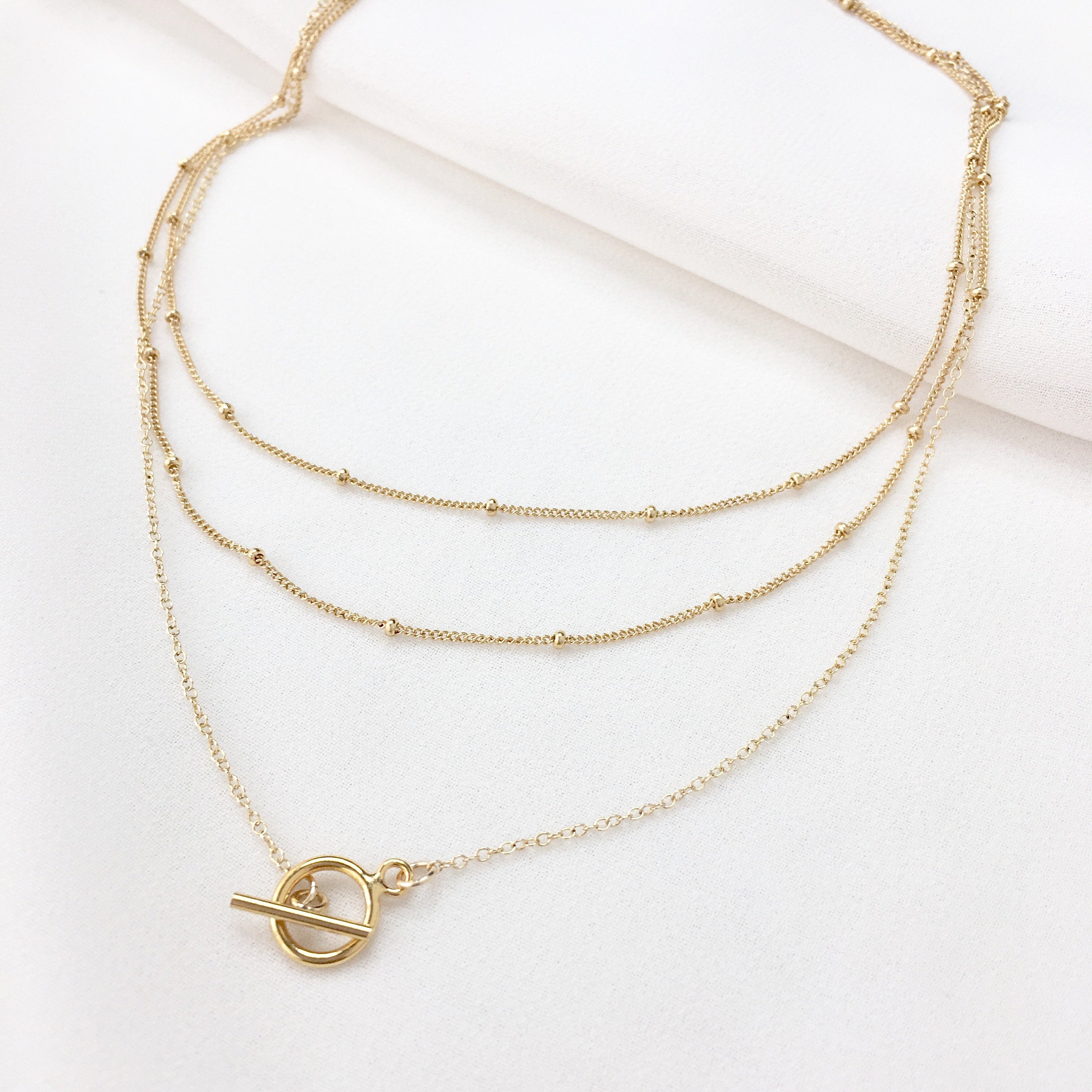 SOLSTICE. Sun & Moon Lariat Necklace - Gold – REGALROSE