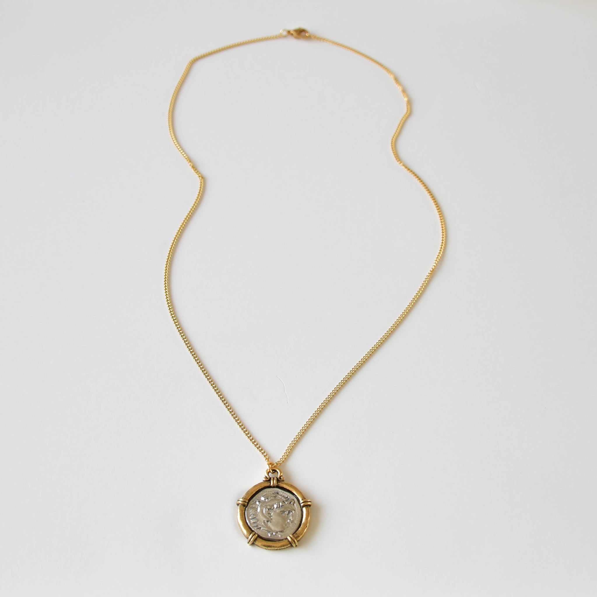 silver coin necklace – Vedern