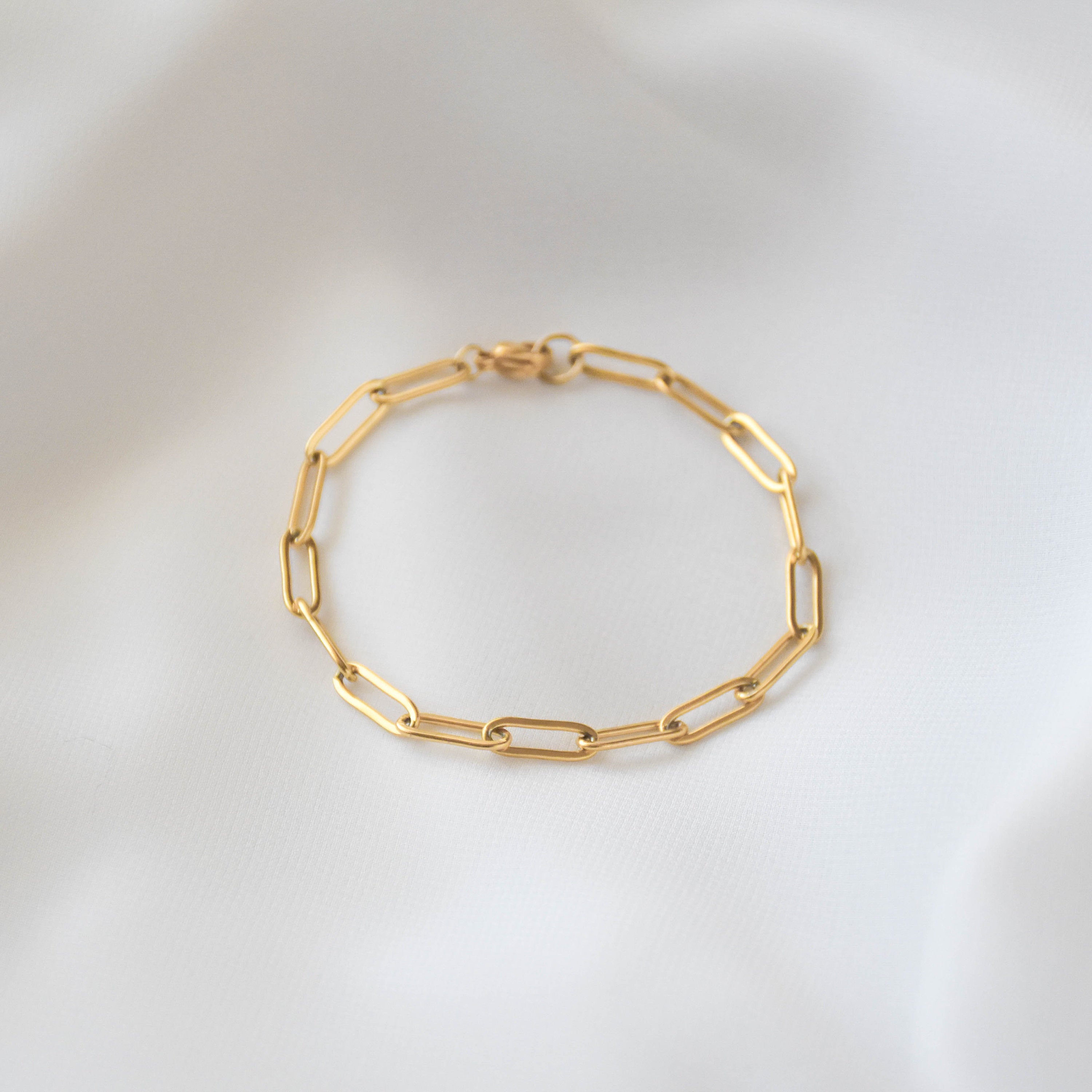 Paperclip Bracelet - link chain bracelet, gold paperclip bracelet, gold chain bracelet, gold link bracelet, simple bracelet |GPB00004