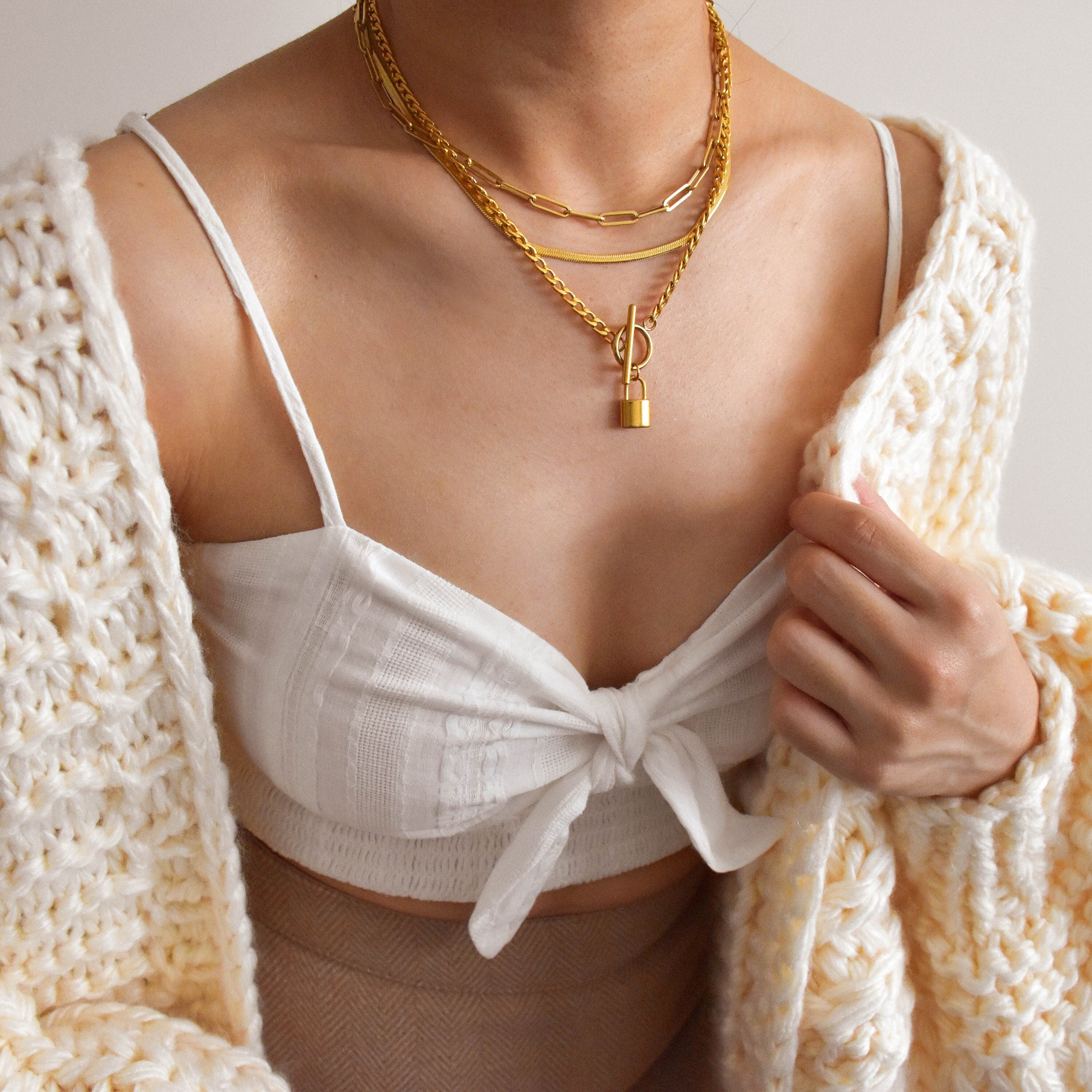 Toggle Lock Necklace - padlock necklace, lock pendant necklace, gold lock necklace, chunky lock necklace, gold padlock necklace |GPN00041
