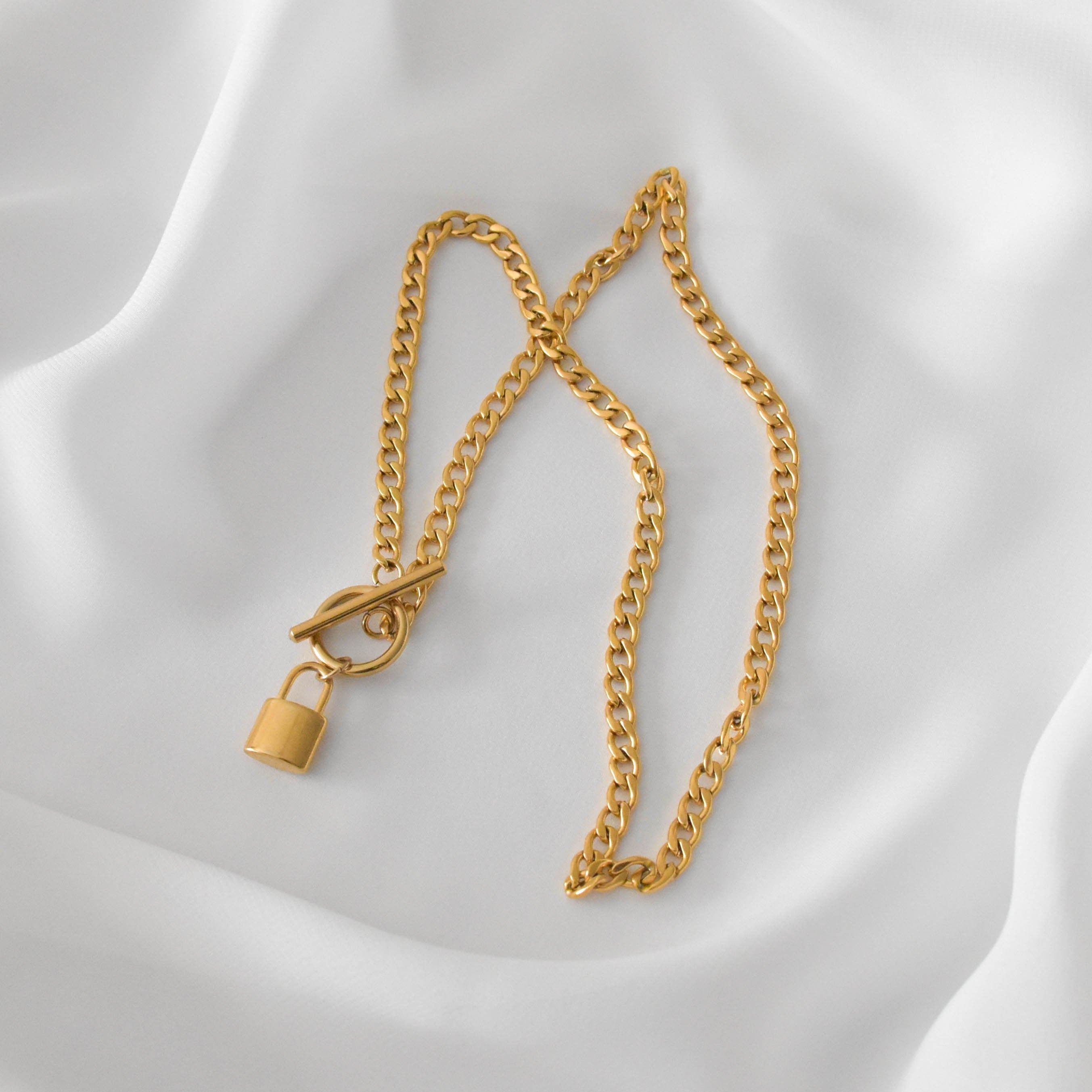 14K Gold Filled Lock Necklace 18 Inches