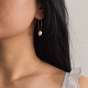Pearl Threader Earrings -  Pearl Dangle Earrings, Gold Pearl Earrings, Freshwater Pearl Earrings, Pearl Bridal Earrings |GFE00056