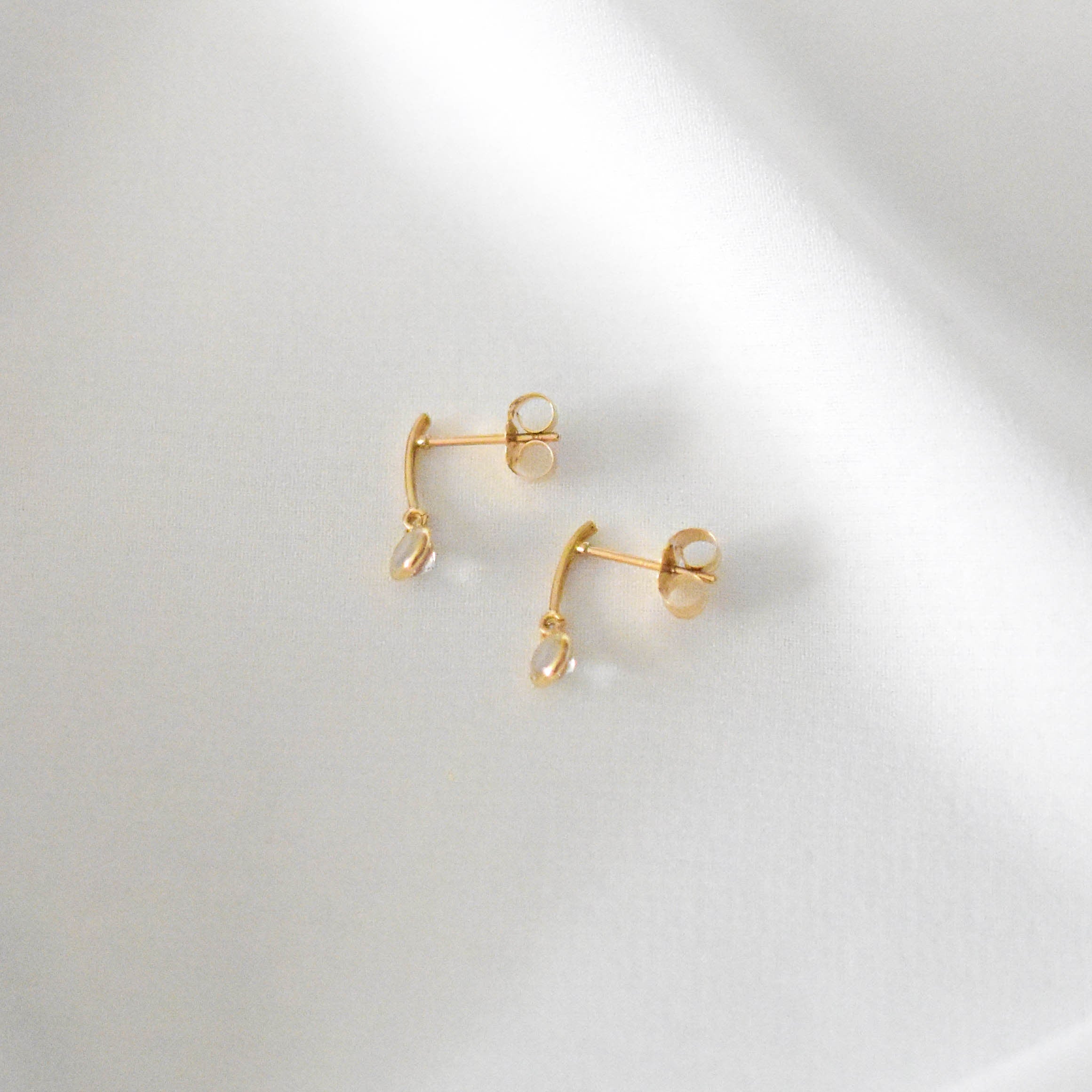 14K SOLID Gold White Topaz Earrings